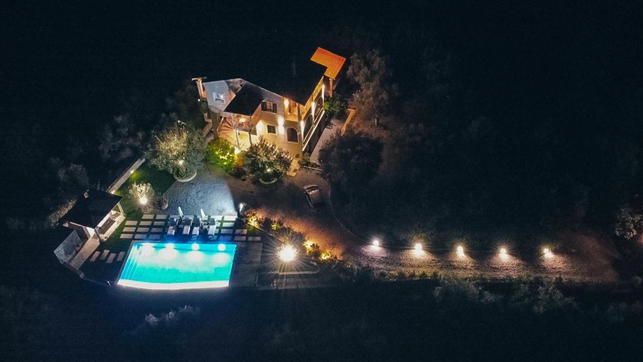 Villa Caesar Ágios Ioánnis 외부 사진